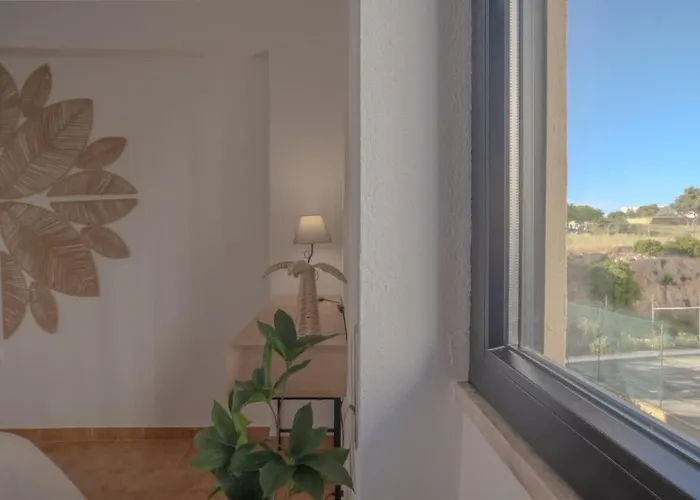 Casa Rocha With Terrace * Portimão